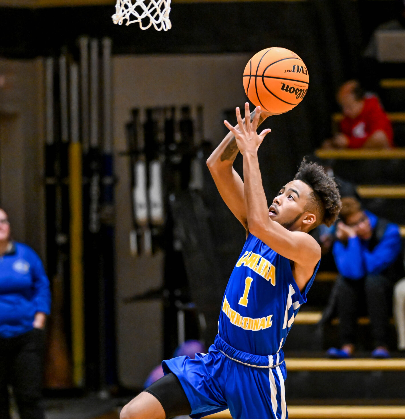 The Spiders ripped the Comets in their home opener.